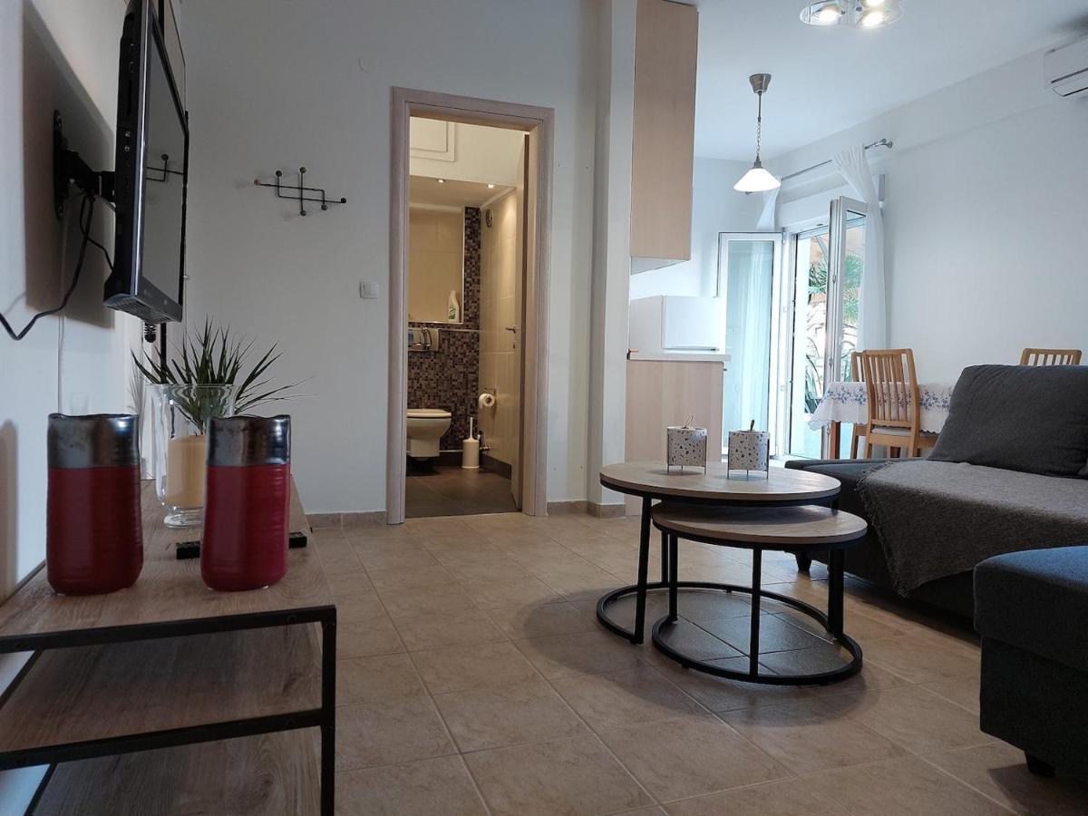 Ρετιρέ Στο Κέντρο Της Κατερίνης Apartment Exterior photo